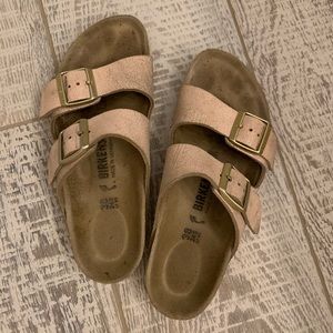 Birkenstock’s - Rose Gold